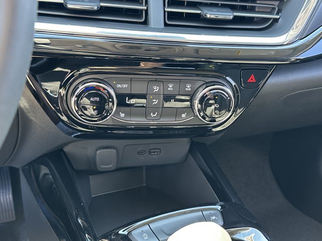 2025 Chevrolet Trax ACTIV Image 21 of 25