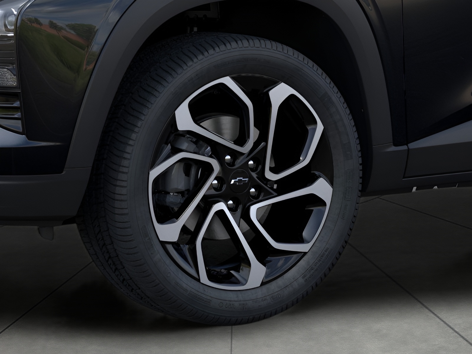 Vehicle image 9 of 24