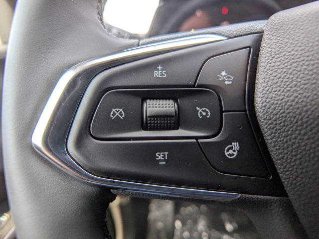 Vehicle image 23 of 30