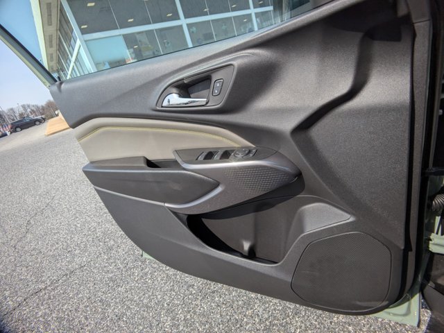 Vehicle image 22 of 30