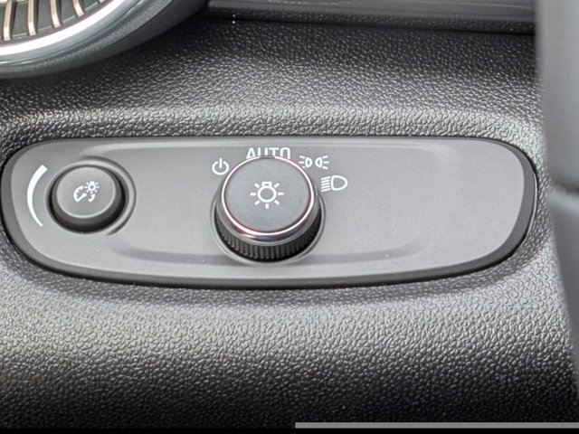Vehicle image 29 of 30