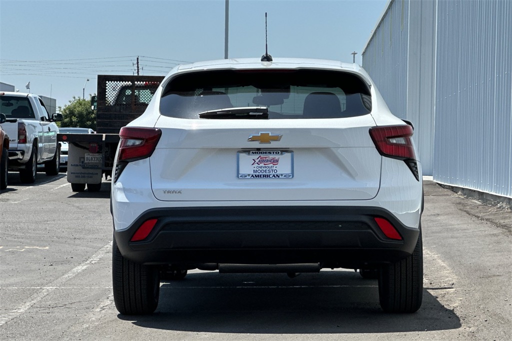 Vehicle image 7 of 27