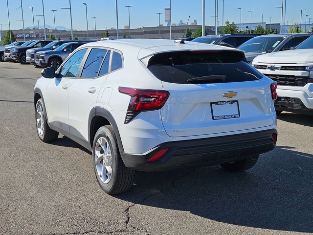 Vehicle image 7 of 25