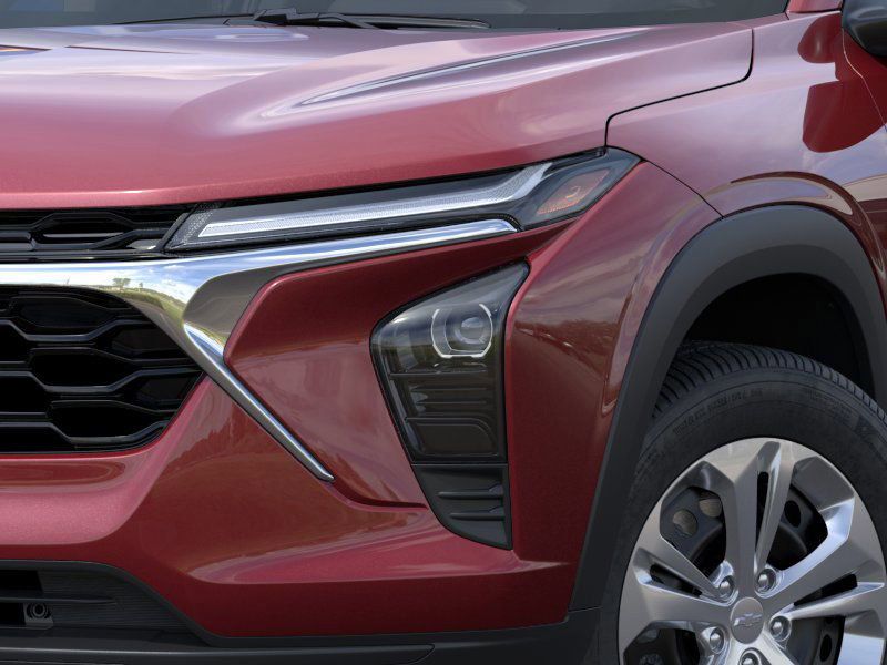 Vehicle image 10 of 24