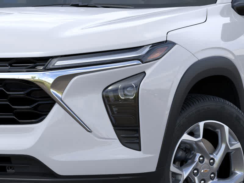 Vehicle image 10 of 24