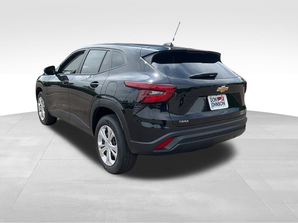 Vehicle image 6 of 28