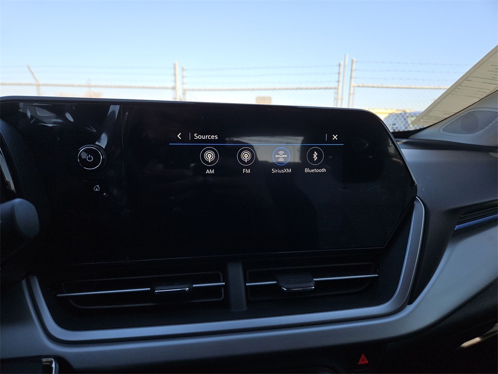 2025 Chevrolet Trax LS Image 13 of 26