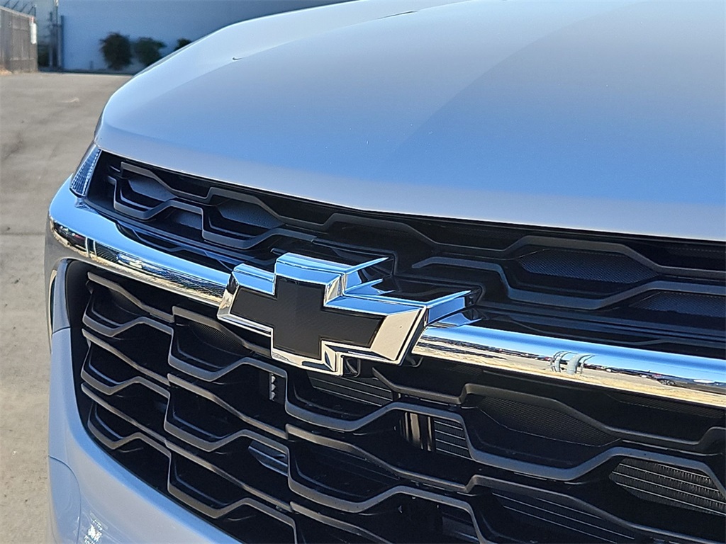 2025 Chevrolet Trax LS Image 23 of 26