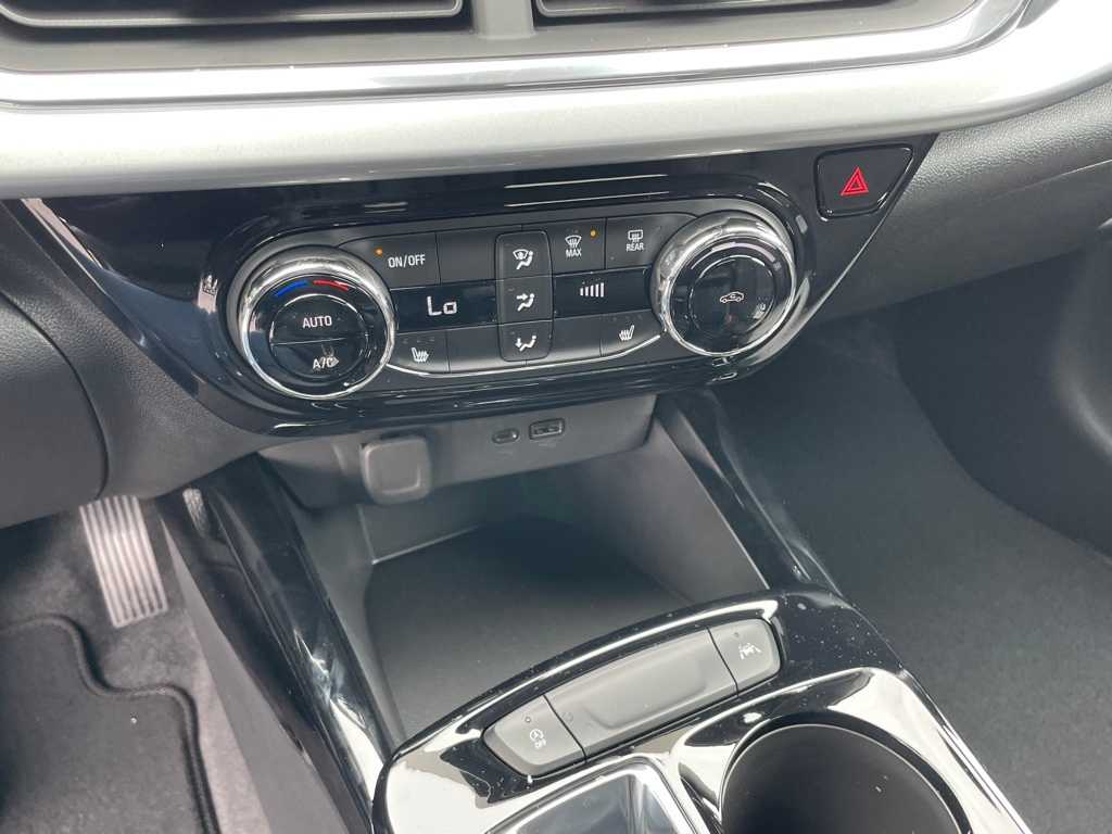 Vehicle image 42 of 64