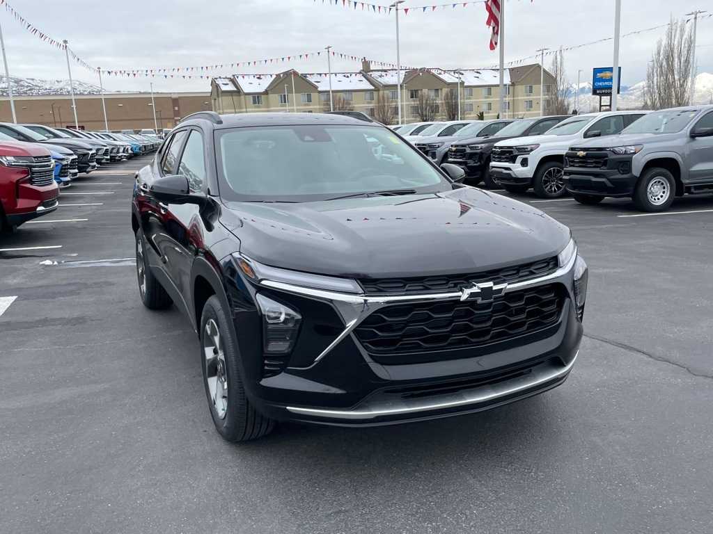 Vehicle image 8 of 64