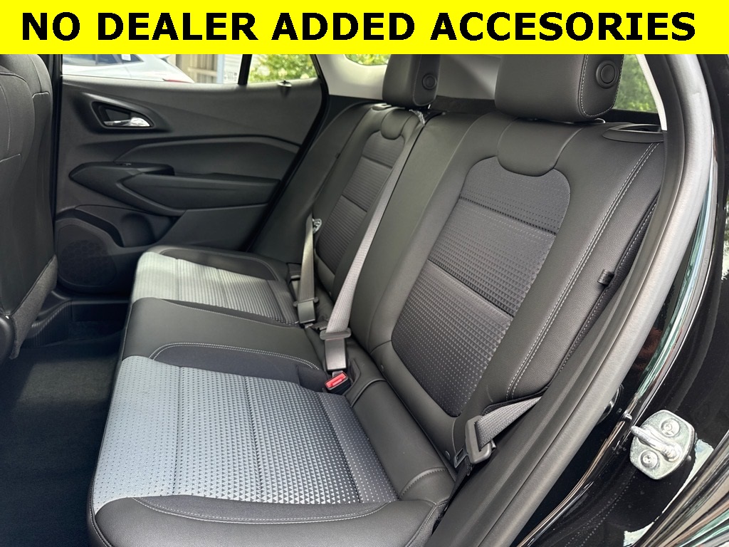 Vehicle image 13 of 30
