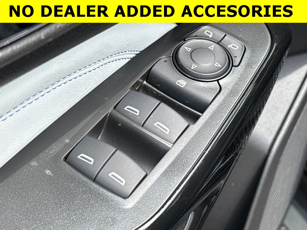 Vehicle image 22 of 30