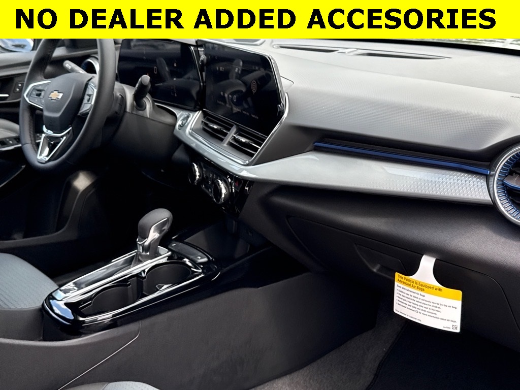 Vehicle image 15 of 30