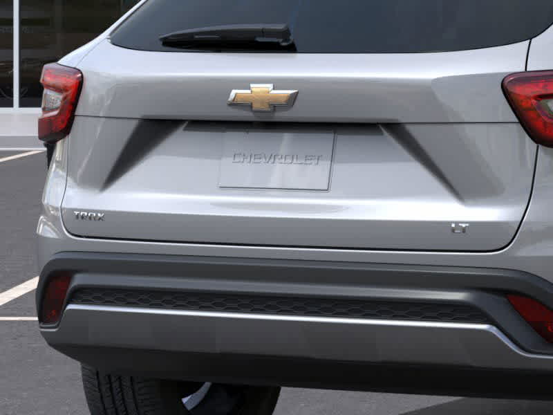 Vehicle image 10 of 24