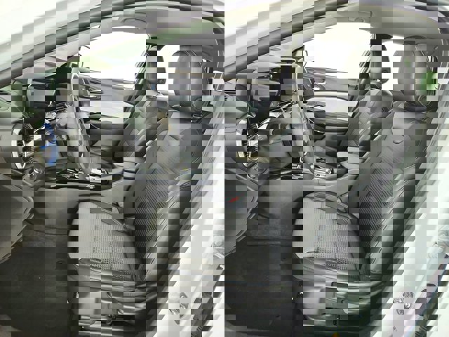 2025 Chevrolet Trax LT Image 21 of 45