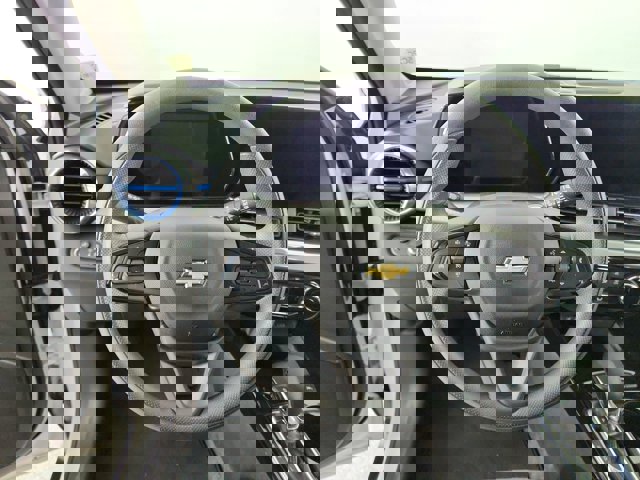 2025 Chevrolet Trax LT Image 24 of 45