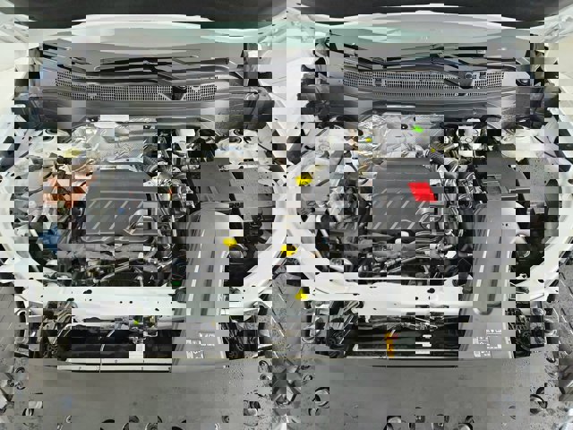 2025 Chevrolet Trax LT Image 15 of 45