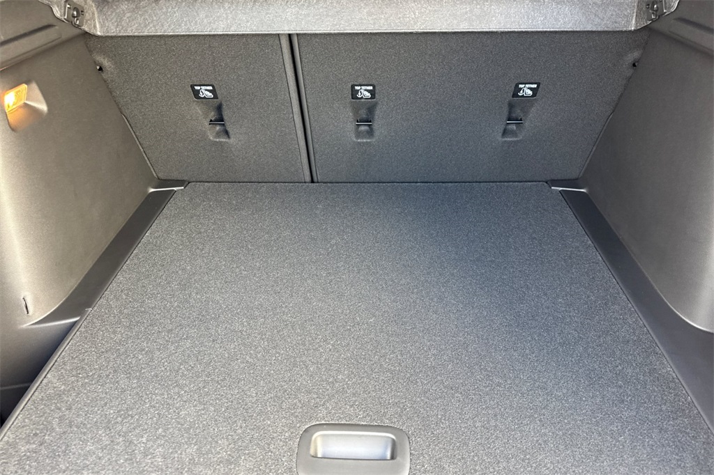 Vehicle image 12 of 24