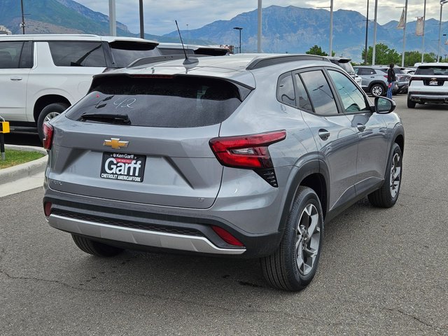 Vehicle image 5 of 25