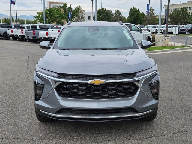Vehicle image 2 of 25
