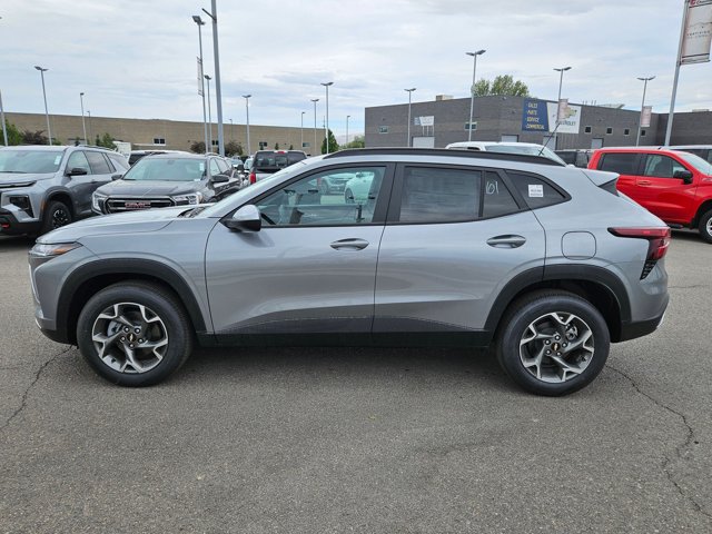 Vehicle image 8 of 25