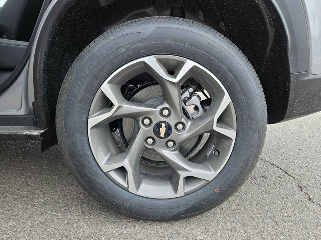 Vehicle image 9 of 25