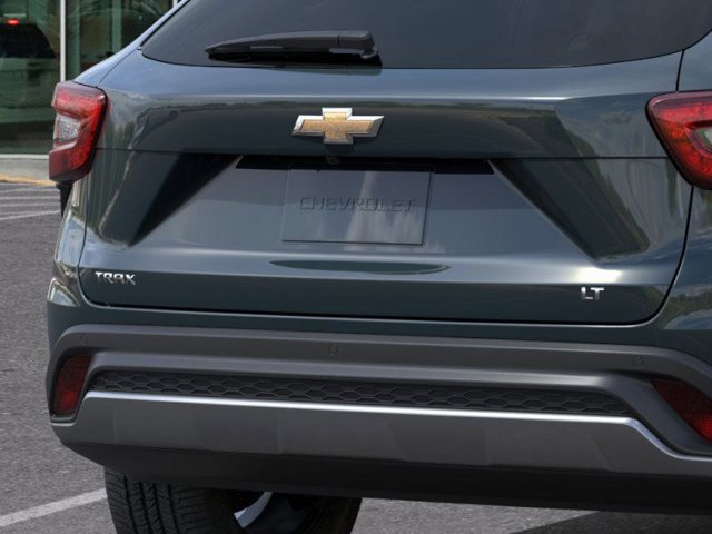 Vehicle image 15 of 25