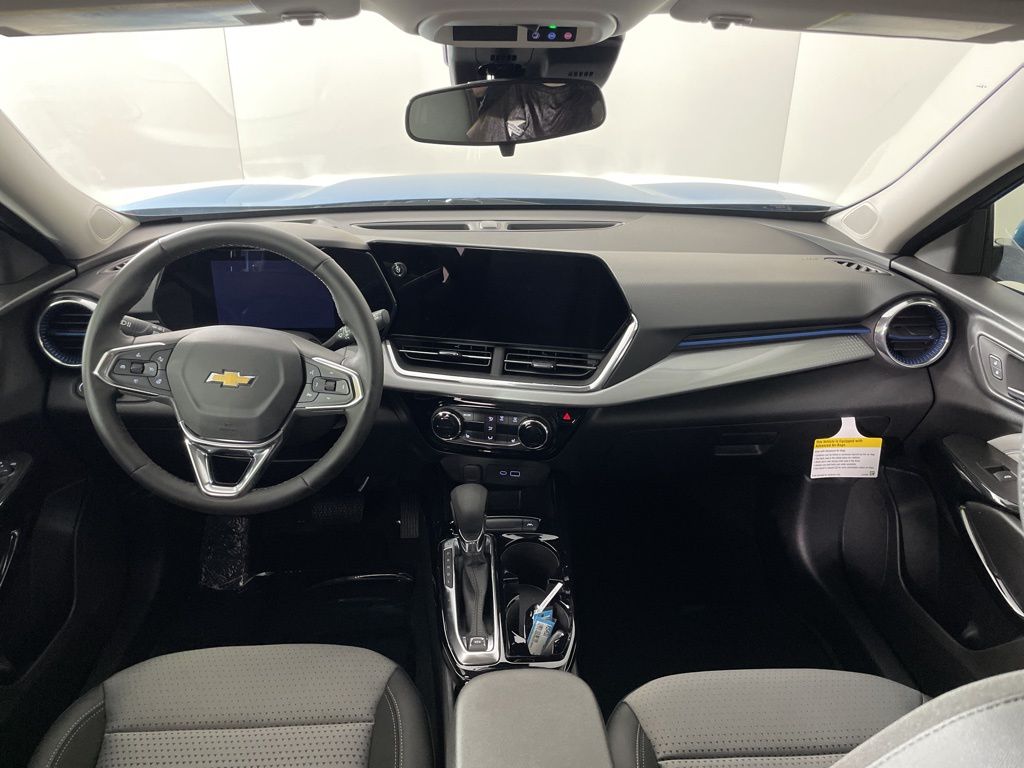Vehicle image 41 of 52