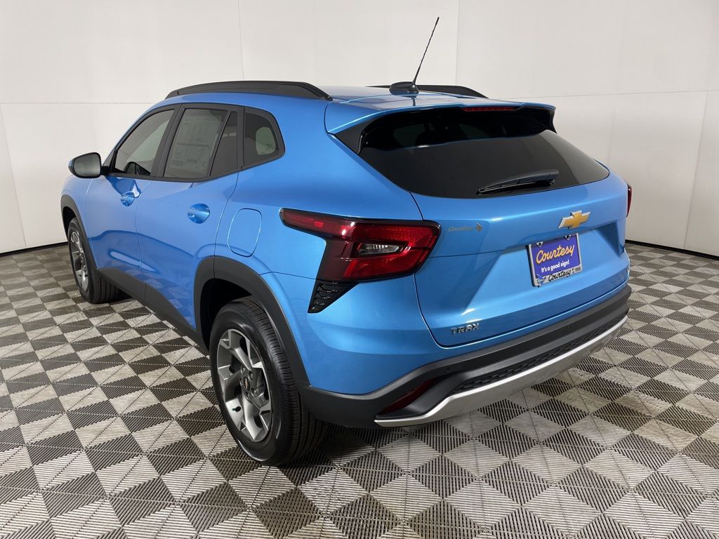 Vehicle image 7 of 52