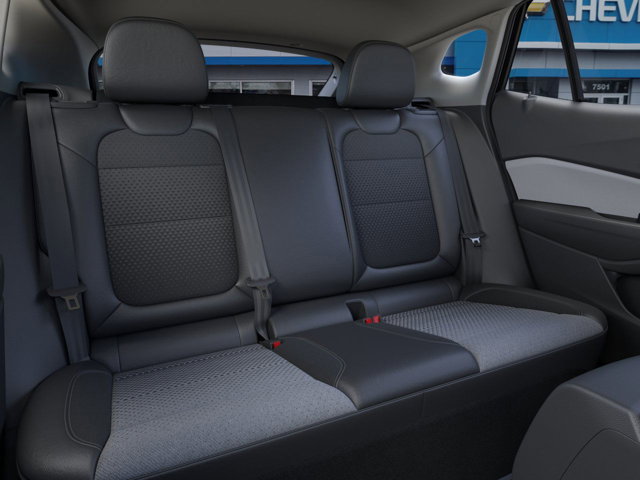 Vehicle image 27 of 34
