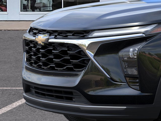 Vehicle image 23 of 34