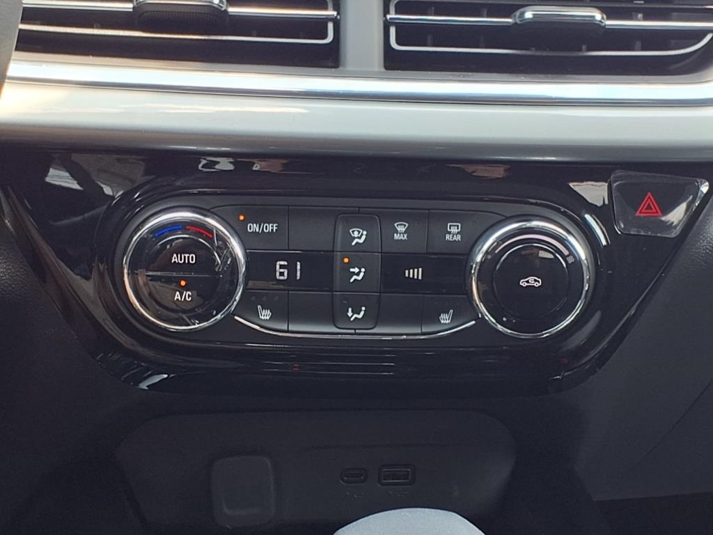 Vehicle image 16 of 16