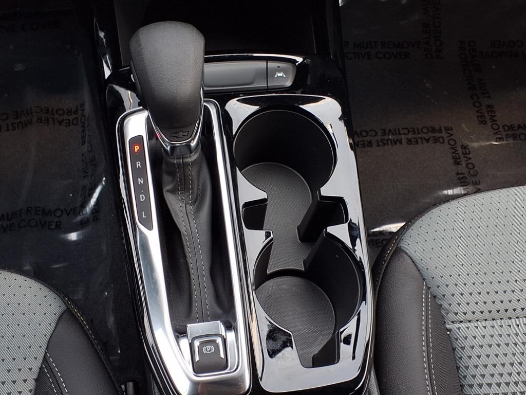 Vehicle image 13 of 16