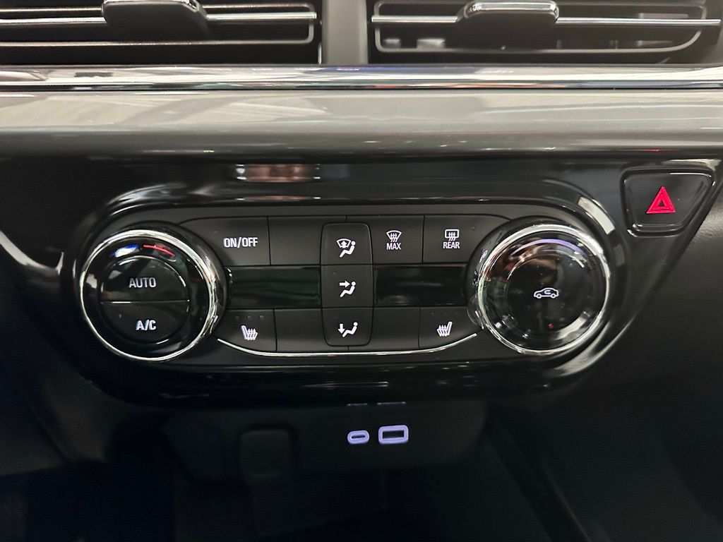 Vehicle image 25 of 25