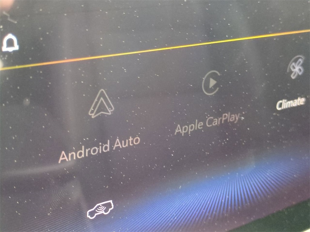 Vehicle image 21 of 33