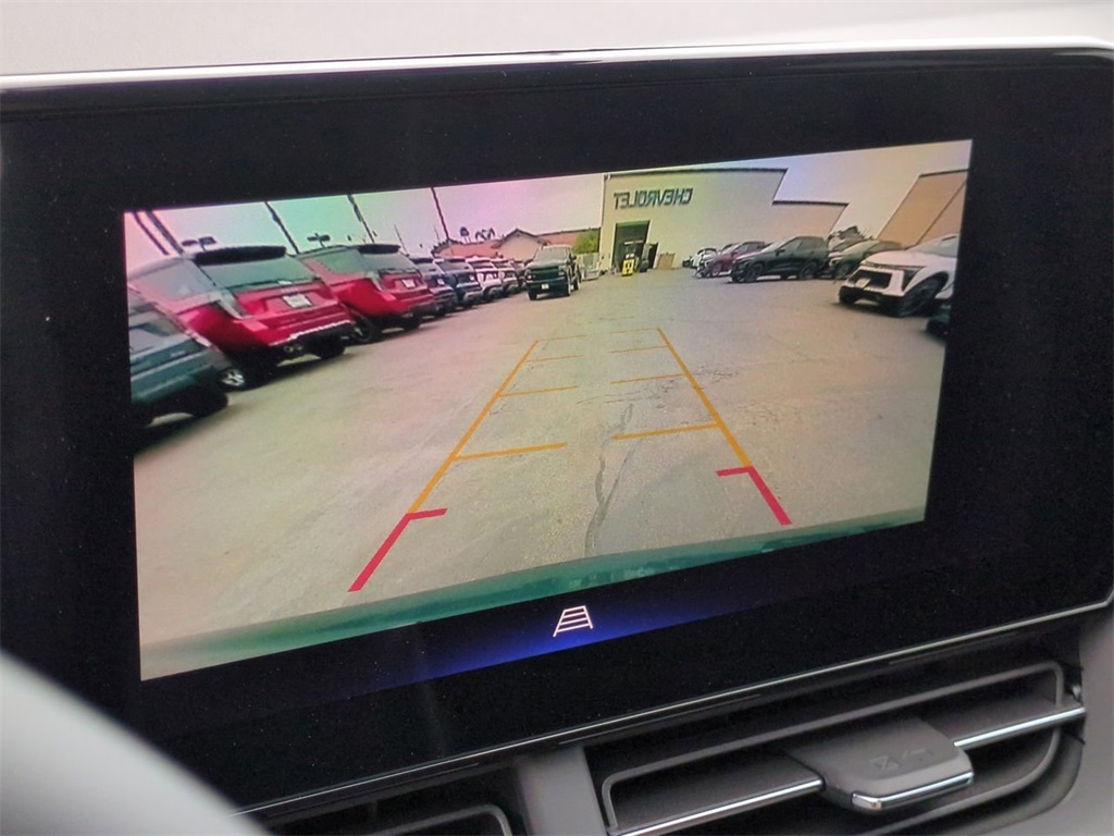 Vehicle image 22 of 33