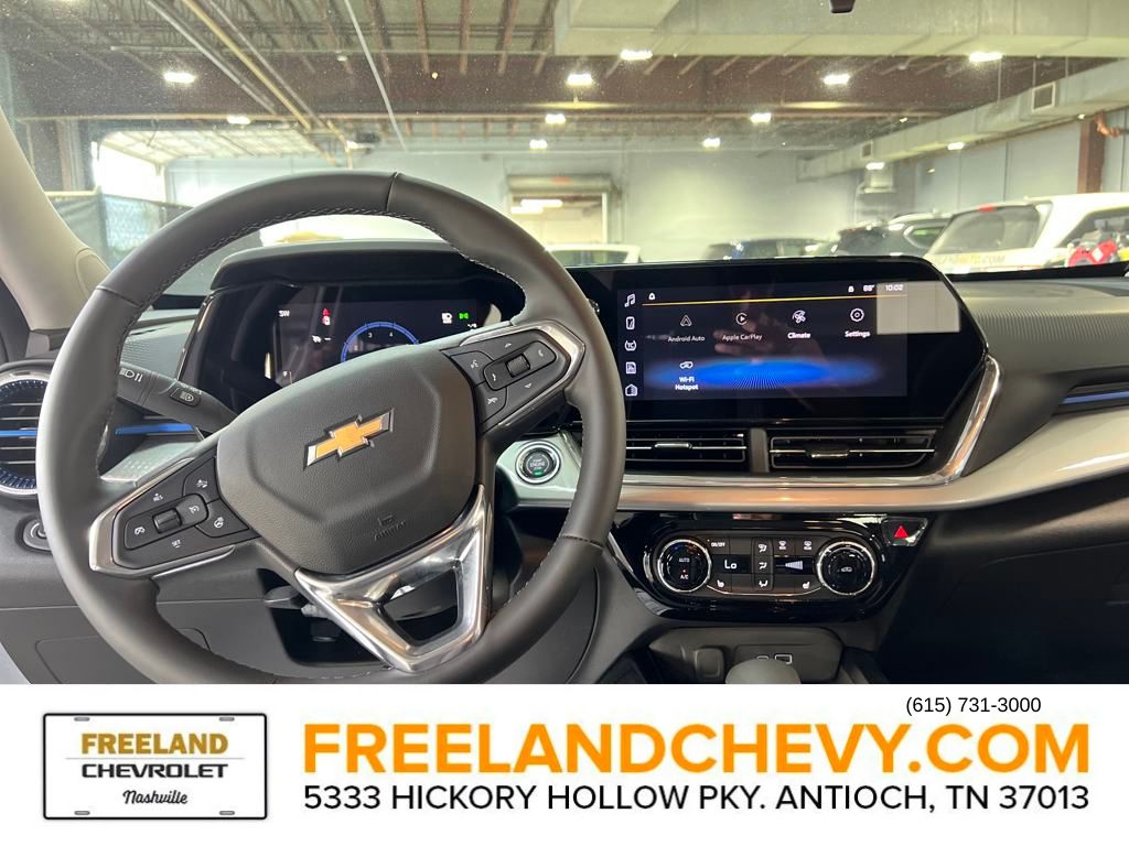 Vehicle image 19 of 21