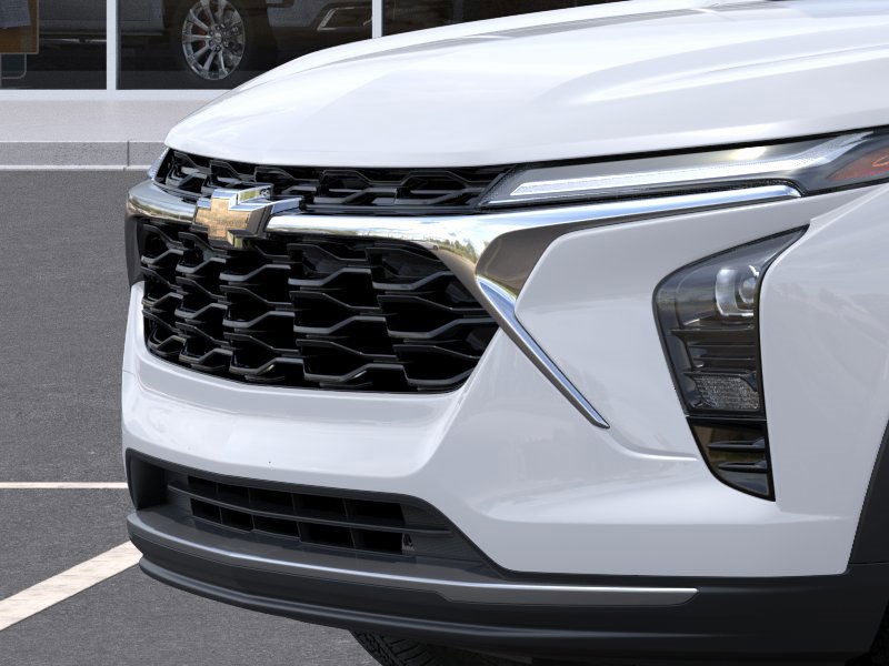 Vehicle image 17 of 24