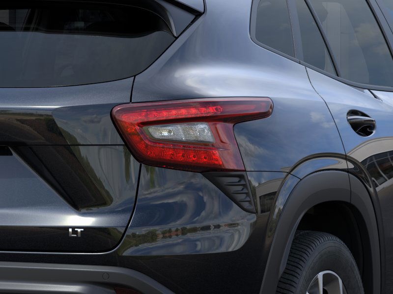 Vehicle image 21 of 24