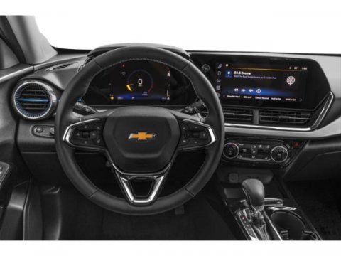 Vehicle image 10 of 18