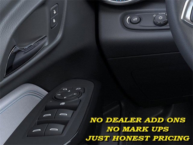 Vehicle image 22 of 24