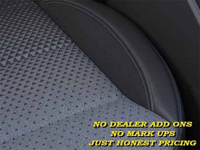 Vehicle image 21 of 24