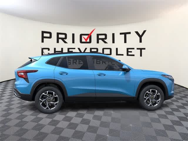Vehicle image 5 of 24