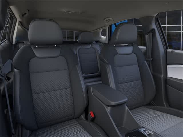 Vehicle image 16 of 24