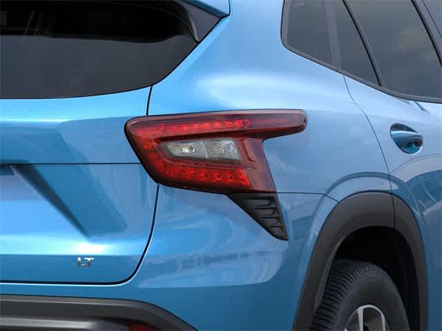 Vehicle image 12 of 24