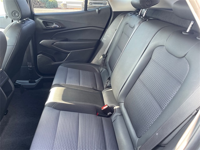 2025 Chevrolet Trax LT Image 7 of 21