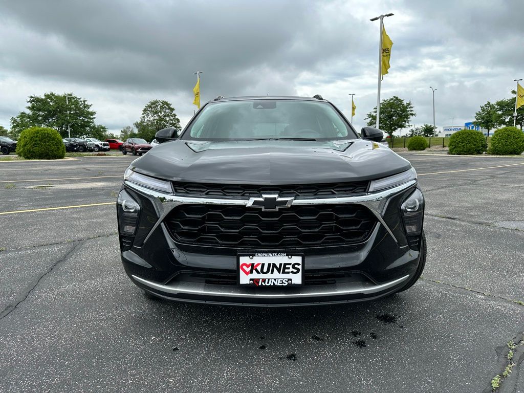 Vehicle image 22 of 23