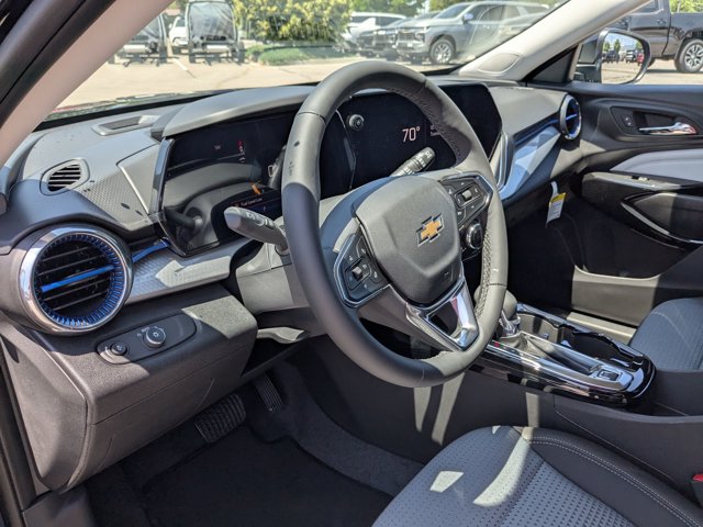 Vehicle image 12 of 20