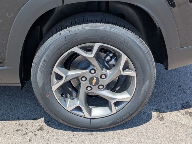 Vehicle image 8 of 20
