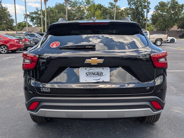 Vehicle image 11 of 36